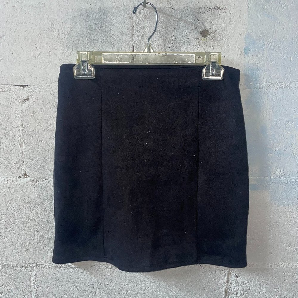 Black Windsor Skirt